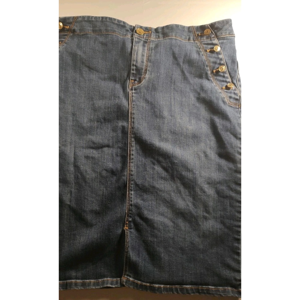 Chico's Ladies Jean Below Knee Woman Skirt -Waist‎ 34" Hip 40" Length 22.5"